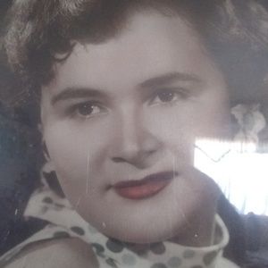 Meet your Posher, Nava